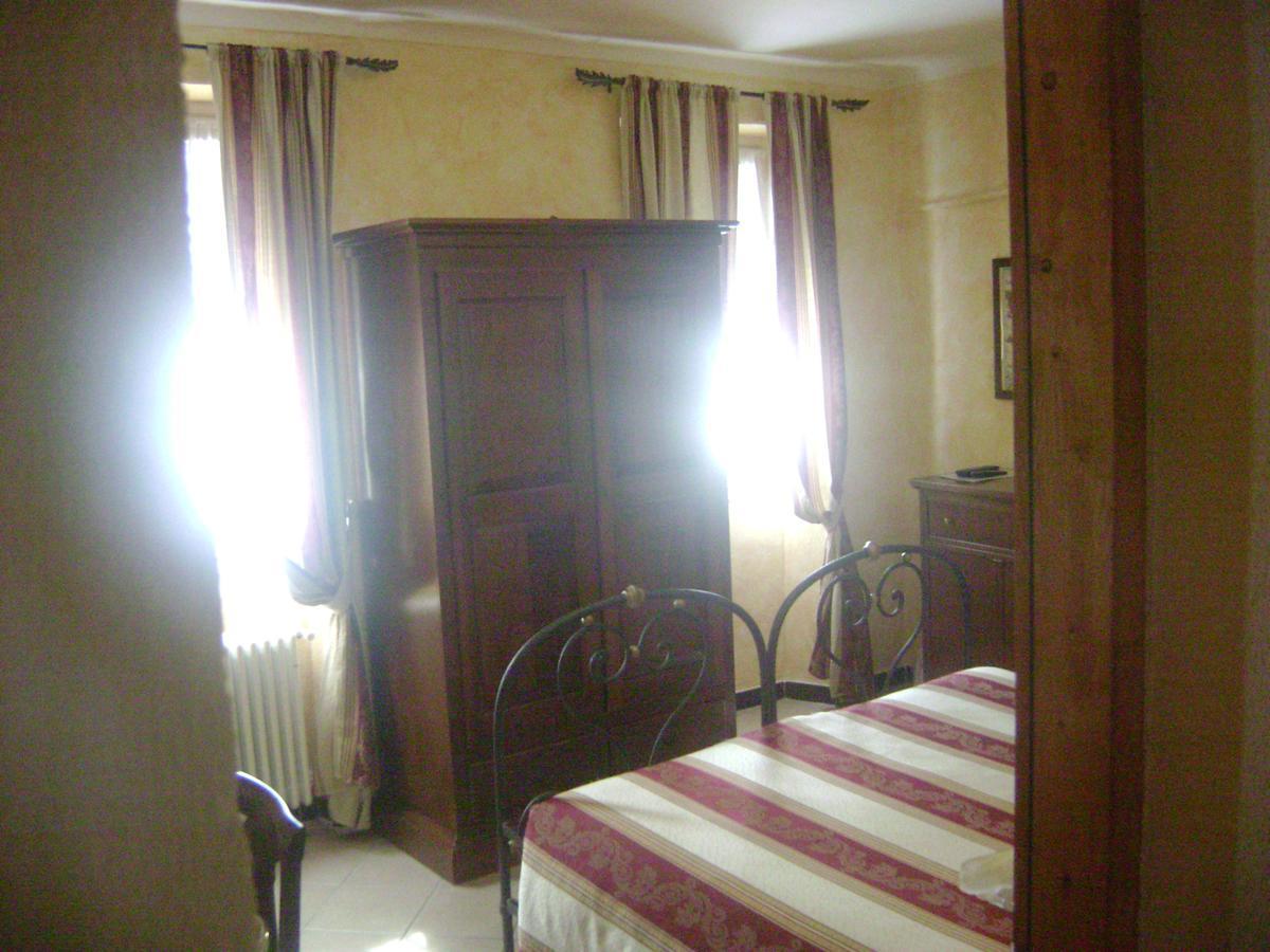 La Finestrella Di Montalto Locanda Badalucco Zewnętrze zdjęcie